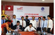 Vinh University and TAFE SA (South Australia) signed MOU of cooperation